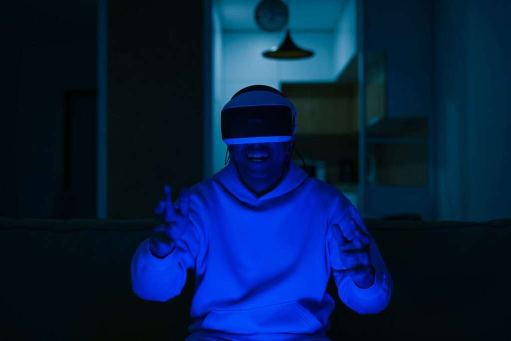 image: Person playing Oculus 